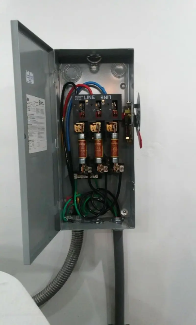 Three-phase disconnect switch installed for Electrical Wiring & Rewiring in Lucas
